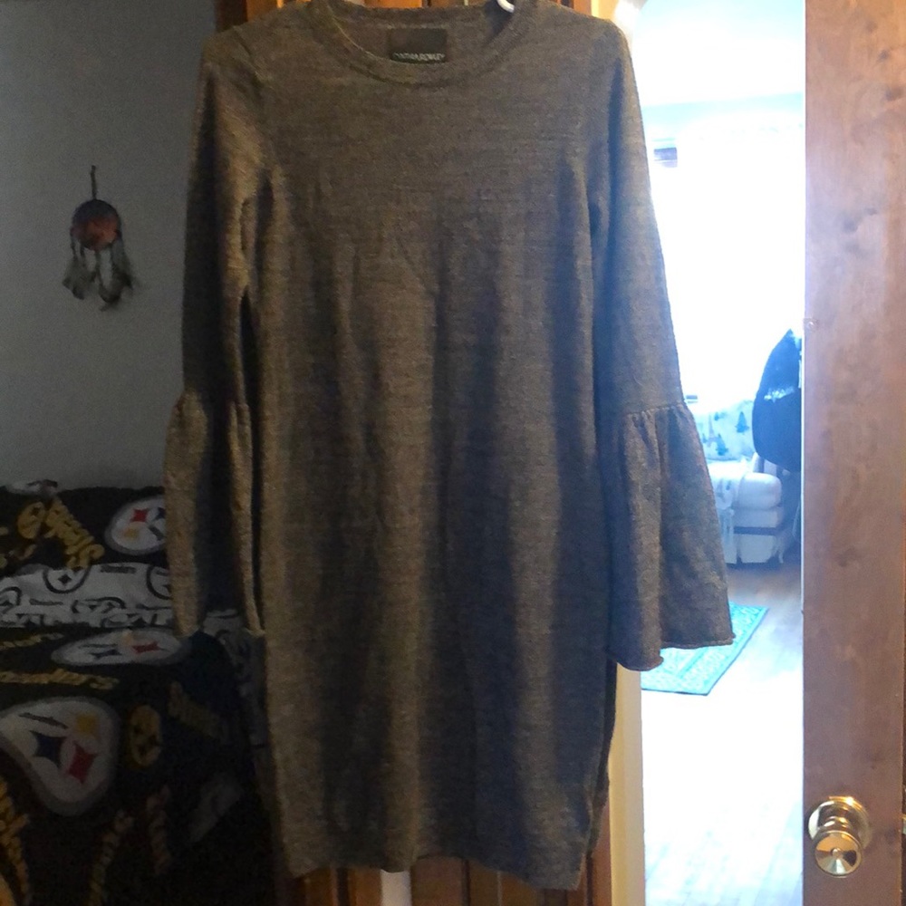 Grey dress